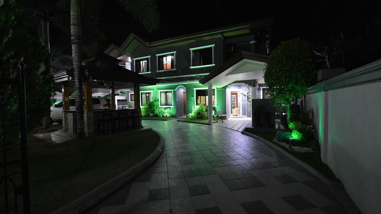 The Gabriella Bed And Breakfast Tagbilaran Exterior foto